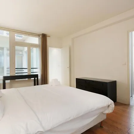 Champs Elysees - Courcelles Private Daire *