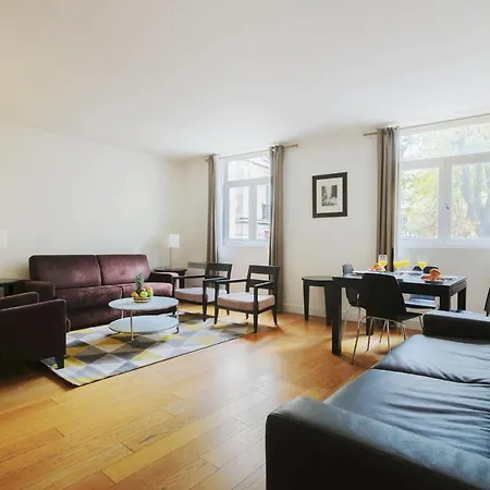 Champs Elysees - Courcelles Private *