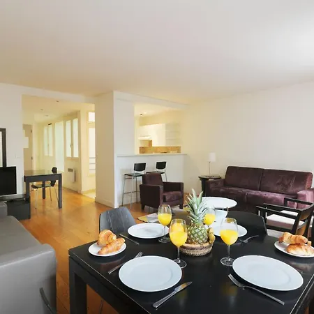 Daire Champs Elysees - Courcelles Private Paris